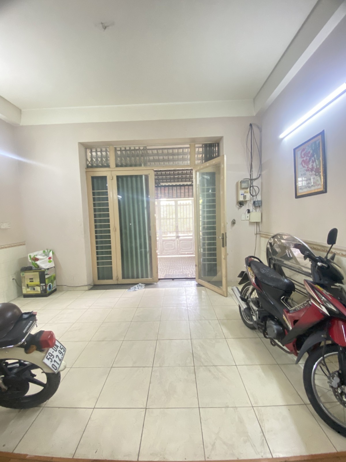 Bán Nhà hẻm xe hơi Phan Huy Ích, Khu VIP, dtsd 80m2, 8 phòng giá 6 tỷ 0964364745