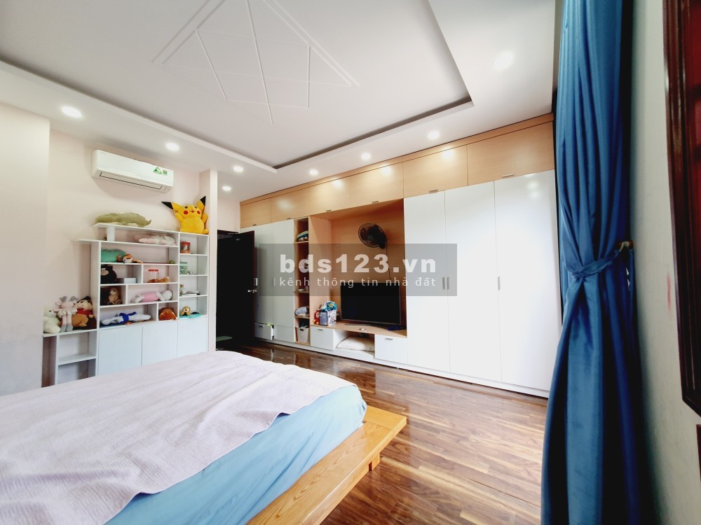 Cần bán gấp nhà đường số 7, linh trung,biệt thự, nhà đẹp giá yêu thương.
