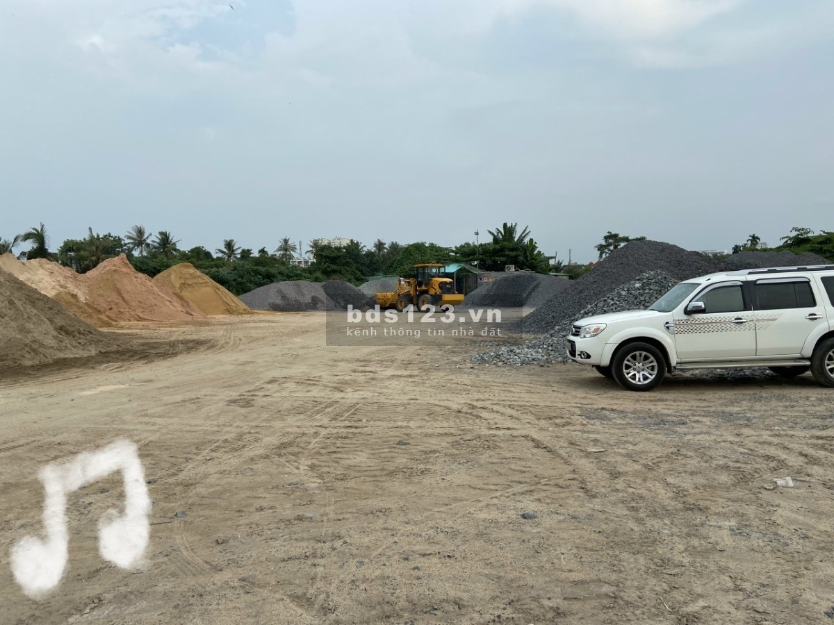 Cho thuê đất diện tích 5100m2 Lý Tế Xuyên, phường Linh Đông, Quận Thủ Đức
