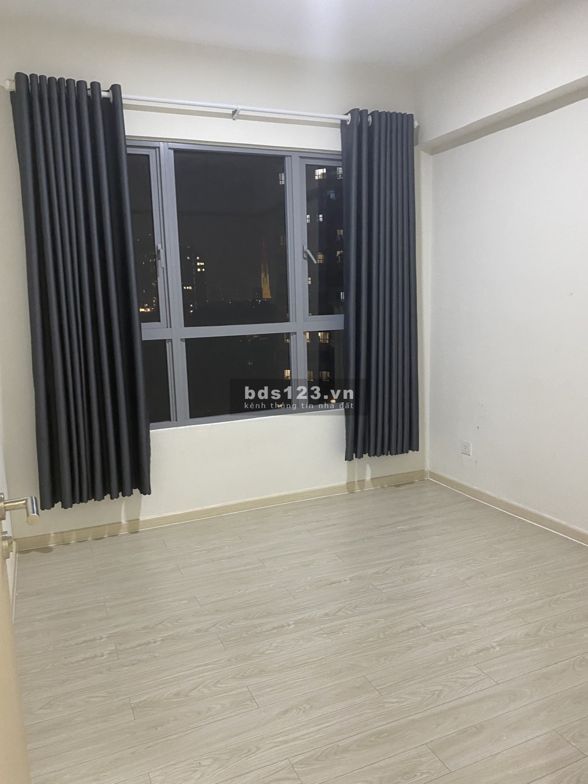 Căn hộ cho thuê 2PN NTCB giá tốt nhất tại Palm Heights chỉ 12 triệu/tháng LH 0339744305