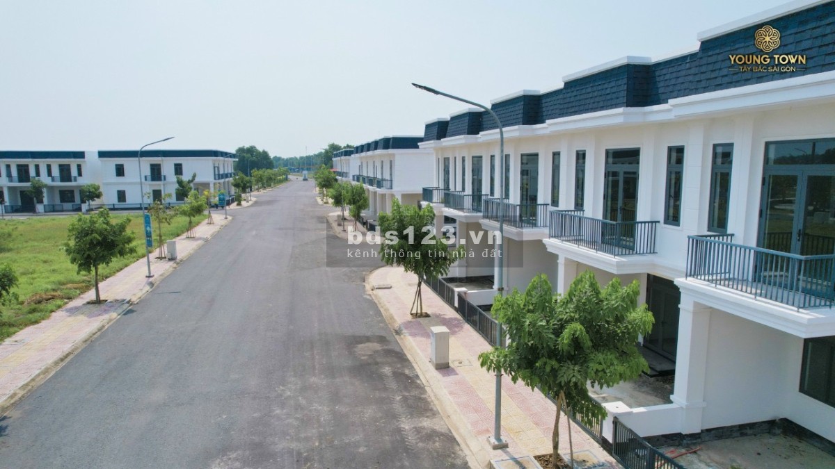 Nhà phố Young Town tây bắc Sài Gòn, Từ 1,2ty/ nền thổ cư 100% có SHR, mặt tiền 18m