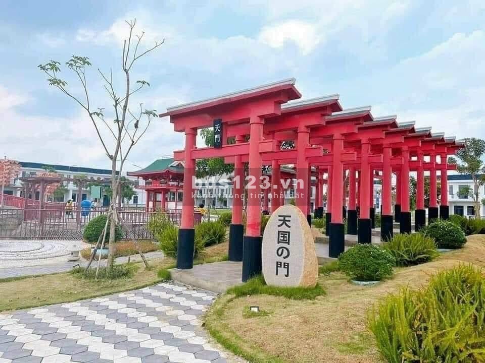 Nhà phố Young Town tây bắc Sài Gòn, Từ 1,2ty/ nền thổ cư 100% có SHR, mặt tiền 18m