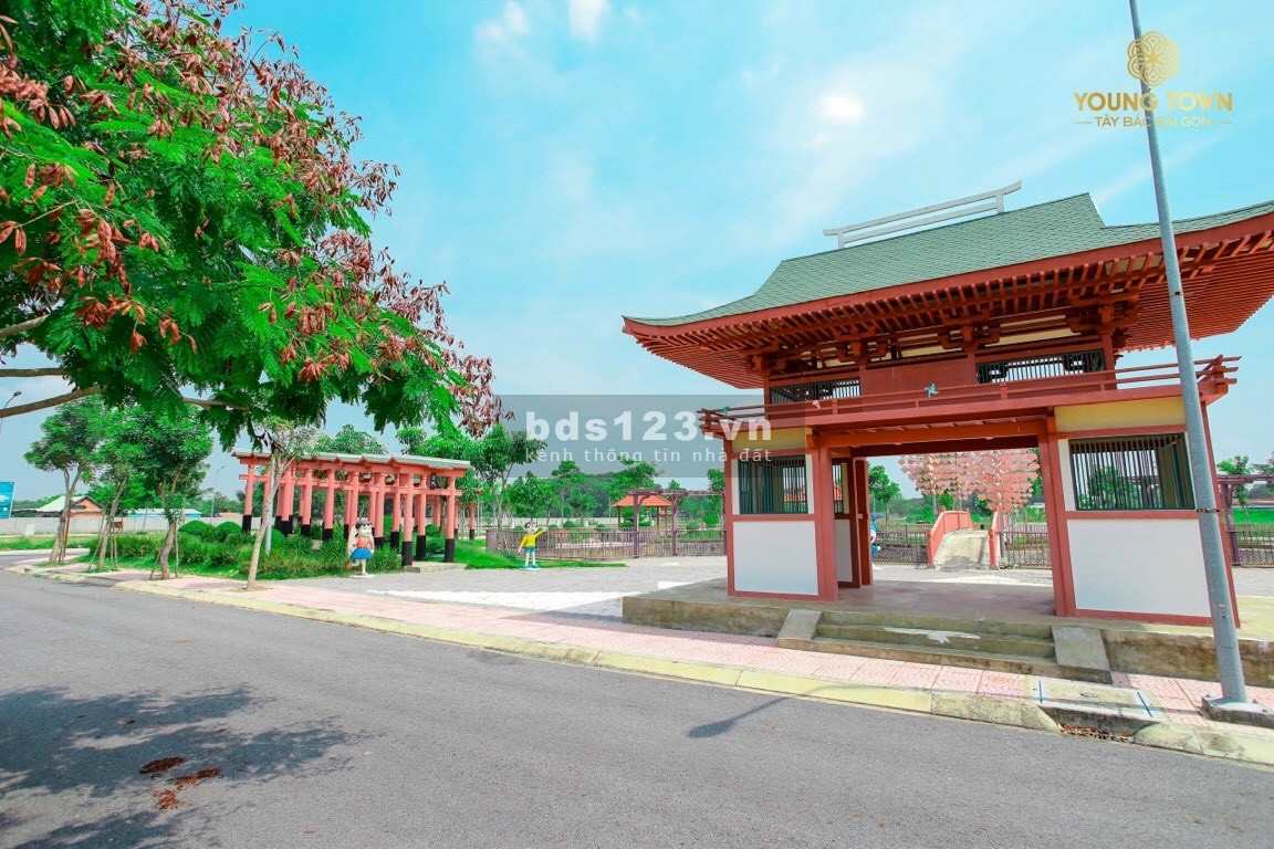 Nhà phố Young Town tây bắc Sài Gòn, Từ 1,2ty/ nền thổ cư 100% có SHR, mặt tiền 18m