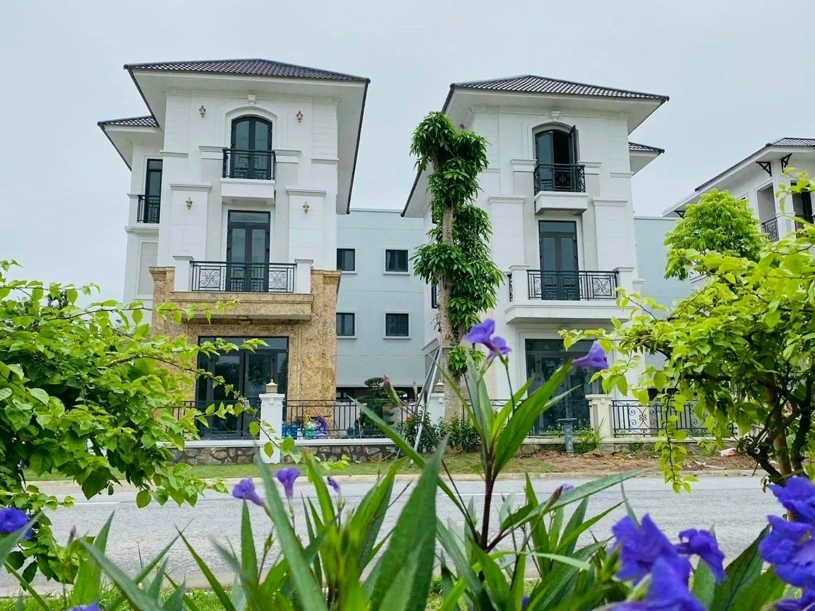 Bán 1 căn biệt thự đơn lập duy nhất tại khu đô thị Hotline: 0862.218.328