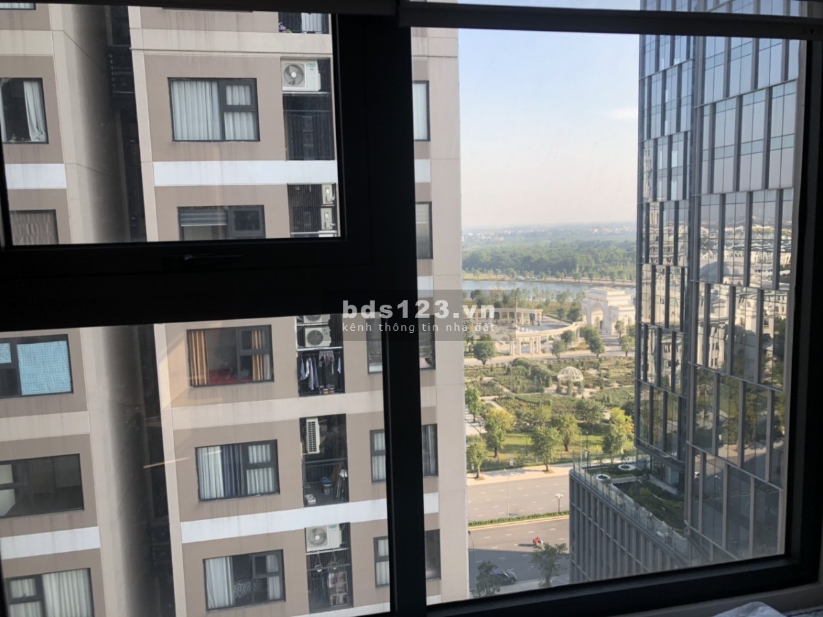 Cần bán căn hộ 3PN 2WC dt 80m2, giá 2.330 triệu chung cư Vinhomes Ocean Park