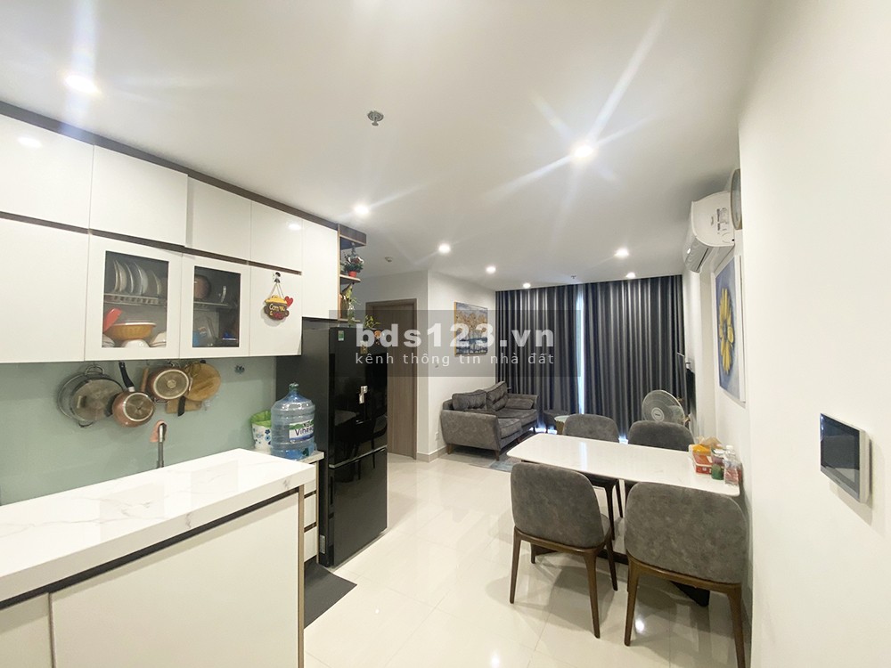 Kẹt tiền cần bán gấp căn hộ Vinhome Quận 9 - Tặng nội thất như hình hỗ trợ vay ngân hàng