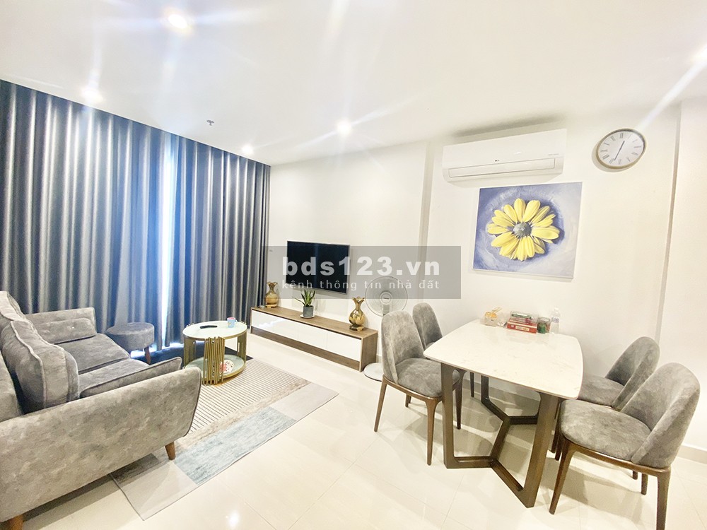 Kẹt tiền cần bán gấp căn hộ Vinhome Quận 9 - Tặng nội thất như hình hỗ trợ vay ngân hàng