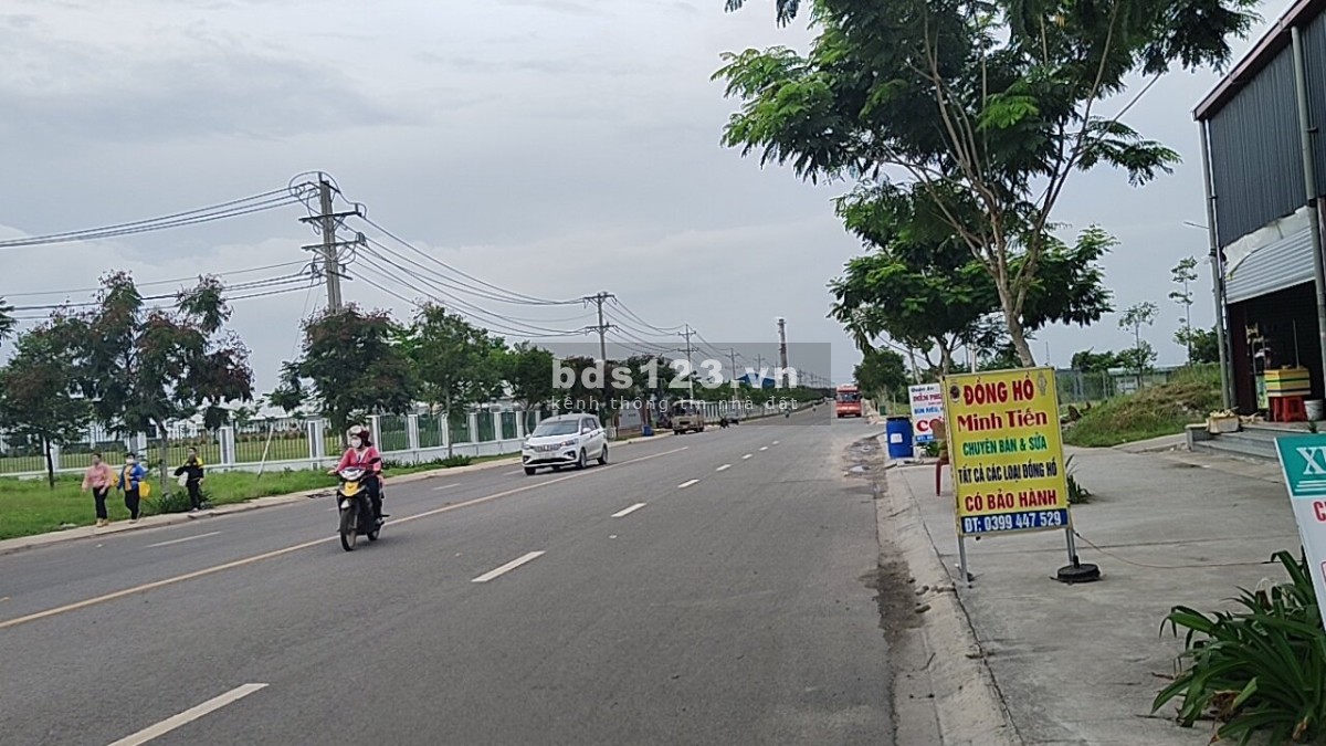 Lô đất cách khu công nghiệp 311 hecta của Becamex, chợ N3B và Bệnh Viện chỉ 100m.