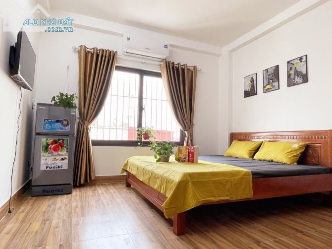 Cần bán gấp nhà Tam Trinh - Hoàng Mai dtsd 30m2, 3. tầng, giá 2 tỷ đầy đủ nội thất
