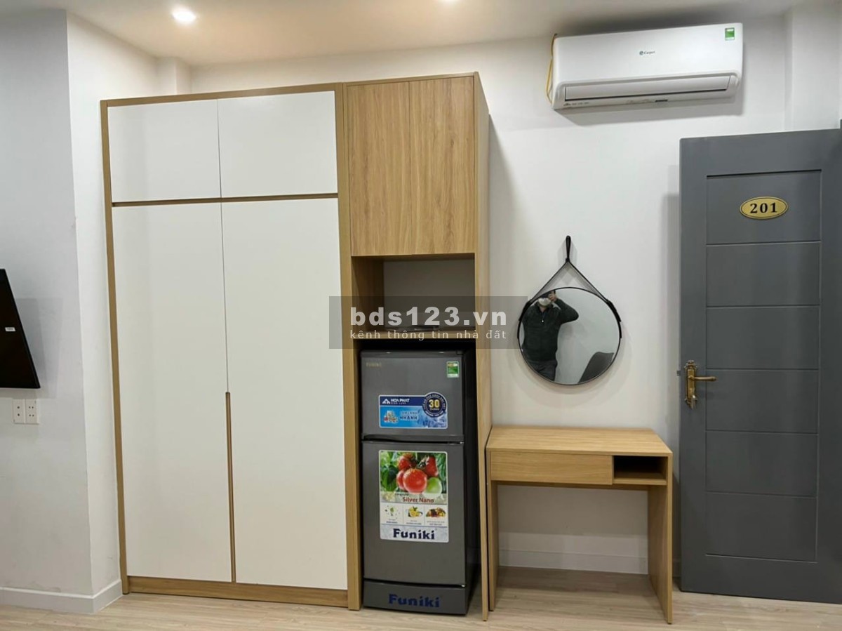 Chính chủ bán gấp nhà Cầu Giấy dtsd 65m2 5 tầng 10 phòng dòng tiền 55 triệu/tháng chỉ 8,4 tỷ