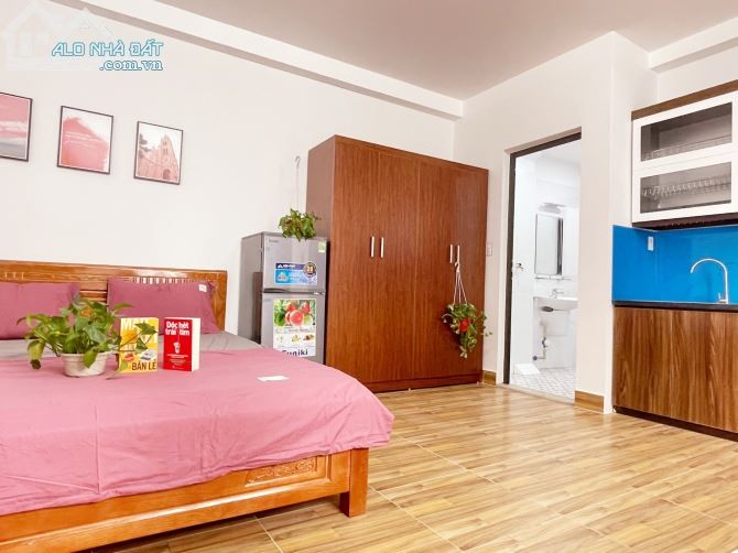 Cần bán gấp nhà Tam Trinh - Hoàng Mai dtsd 30m2, 3. tầng, giá 2 tỷ đầy đủ nội thất