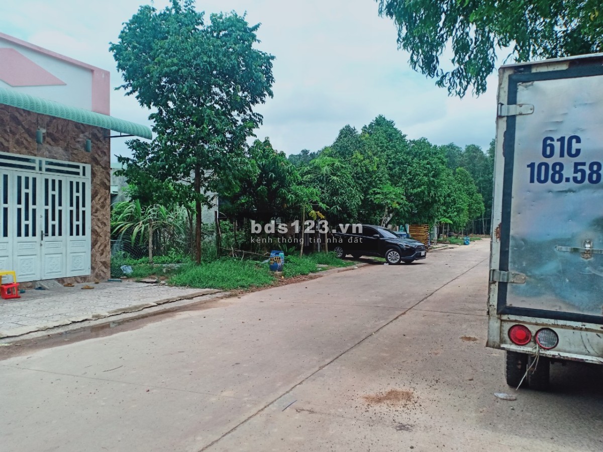Vỡ nợ bán nhà rộng 150m2 có cho thuê full phòng thu nhập cao, đường thông dài có SHR