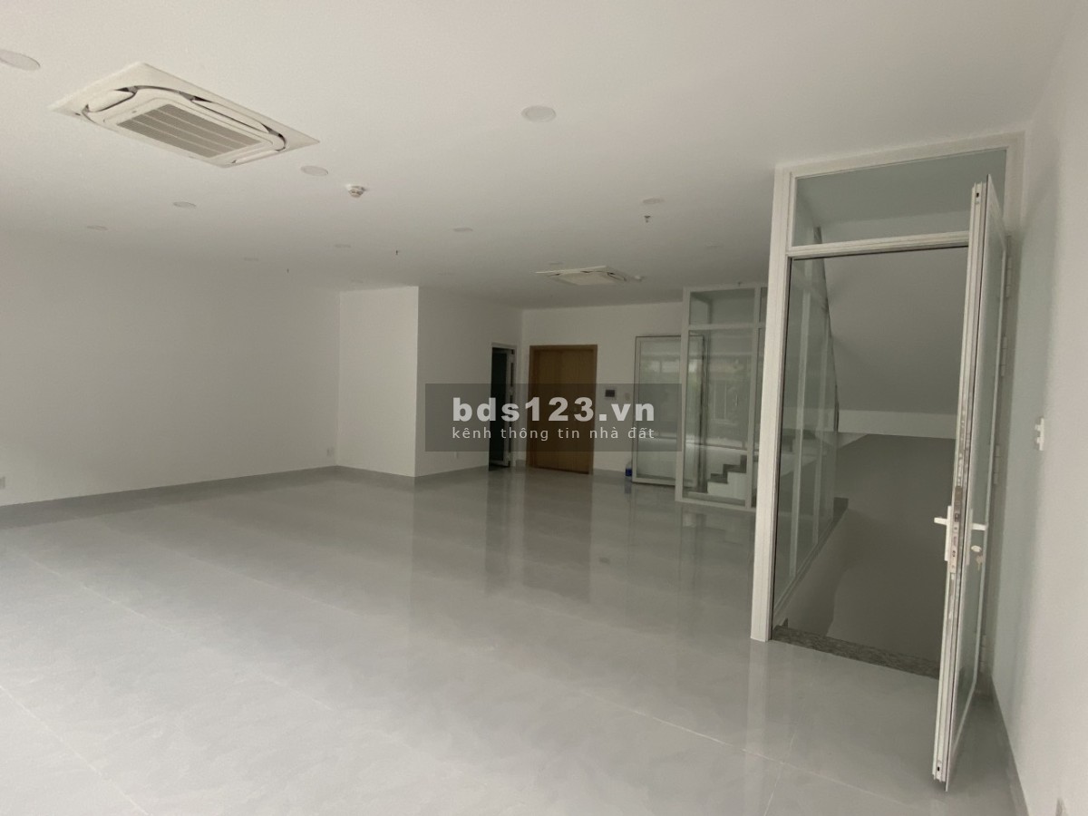 Cho thuê Shopphouse 1 trệt 4 Lầu Khu SaLa, Q.2