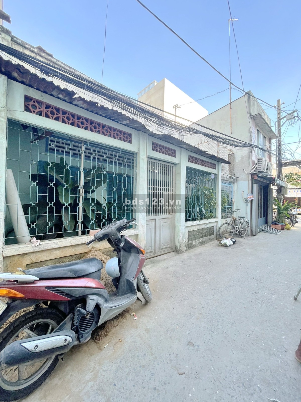 Bán nhà chính chủ giá tốt hẻm Trần Văn Khánh quận 7, sổ hồng riêng 0898.927.706