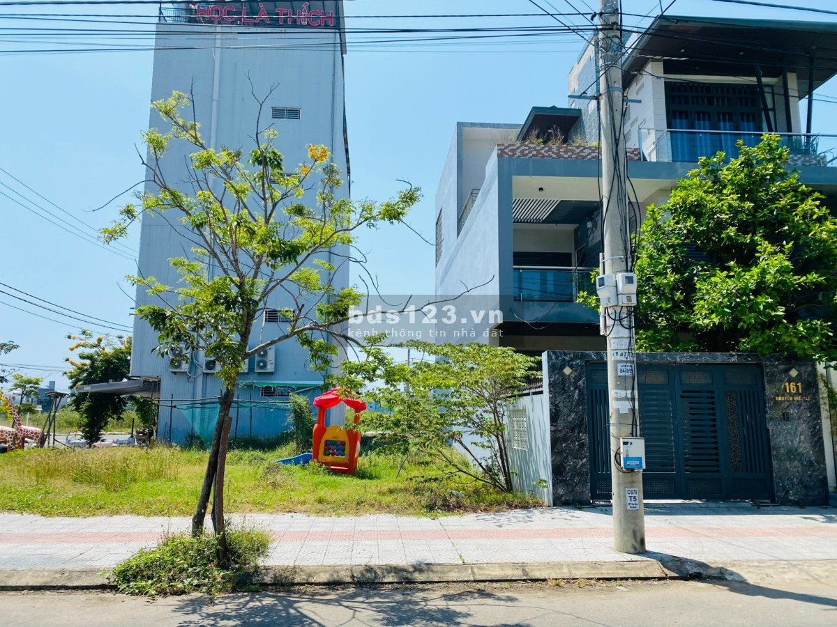 Bán đất nền Nam Hoà Xuân Hoà Quý Đà nẵng dtsd 105m2 gần trường, gần sông giá 3.27 tỷ