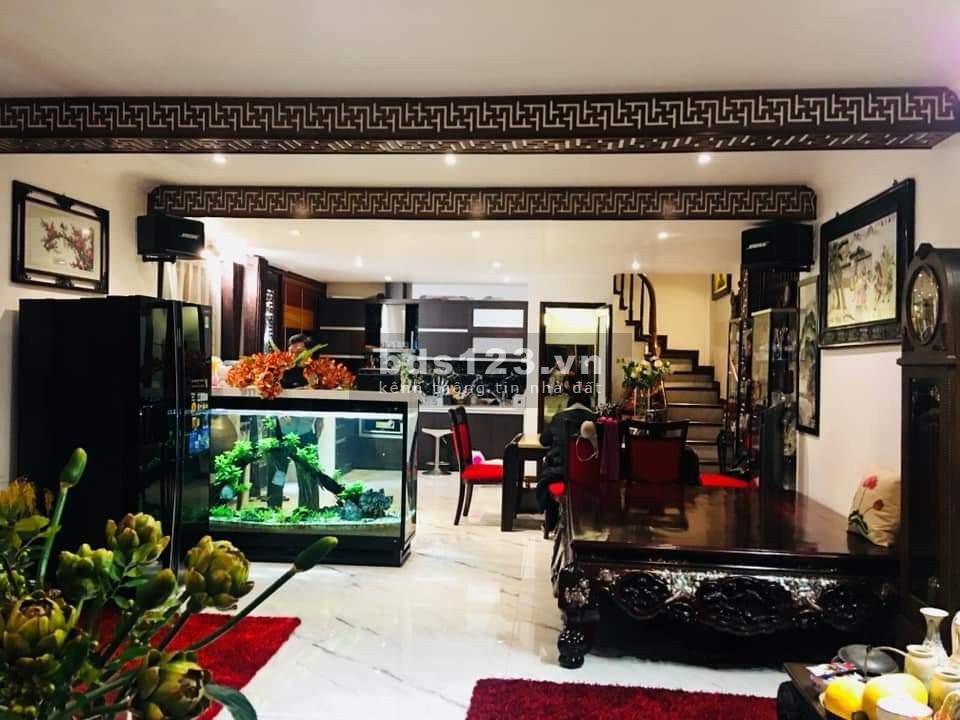 Bán nhà tại thôn 3 Vạn Phúc nhà cấp 4, dtsd 65m mặt tiền 10m, ngõ thông rộng oto đỗ cửa