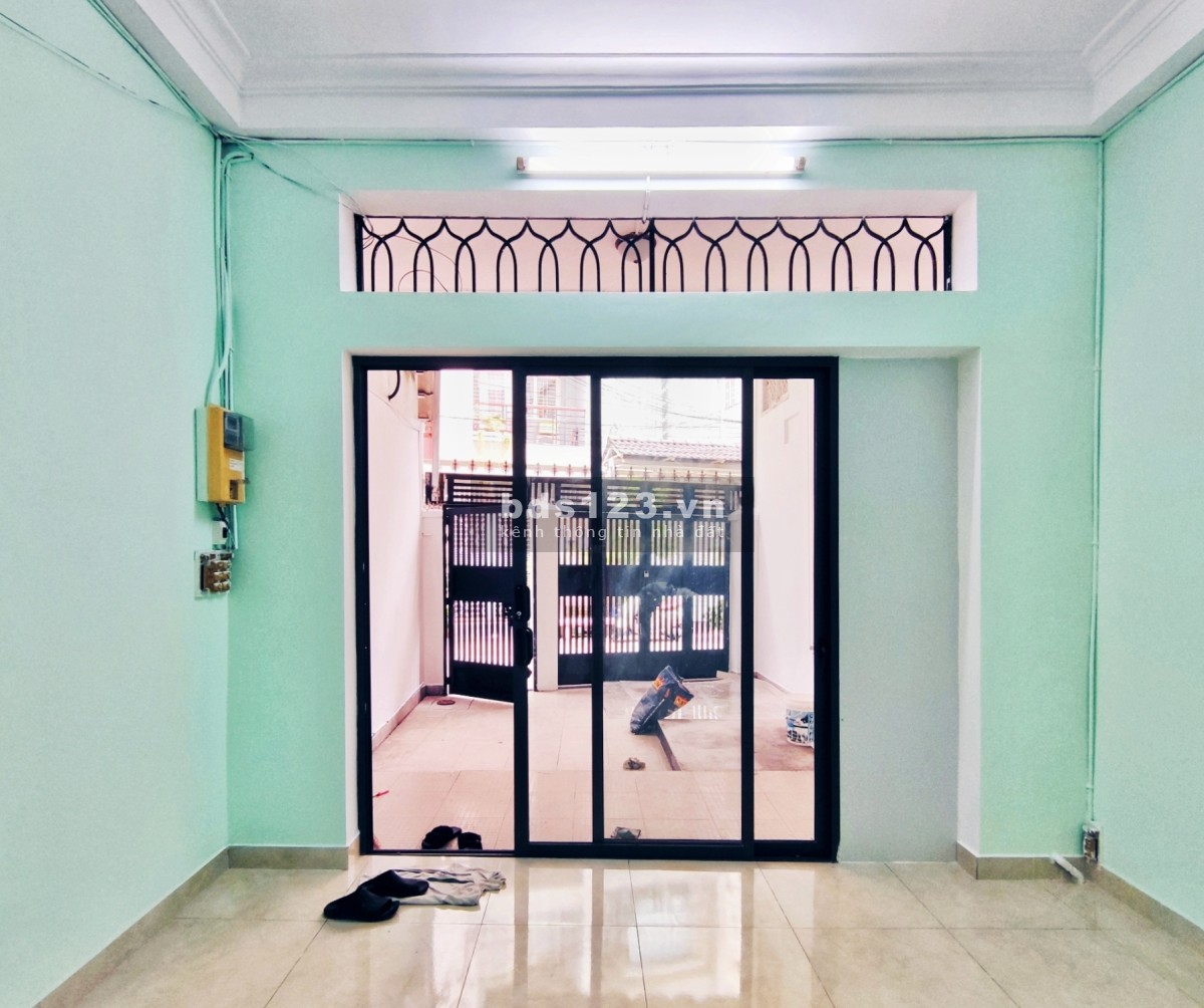 Cho thuê nhà nguyên căn dtsd 75m2 Hẻm Nguyễn Tri Phương, Quận 10 giá tốt thị trường