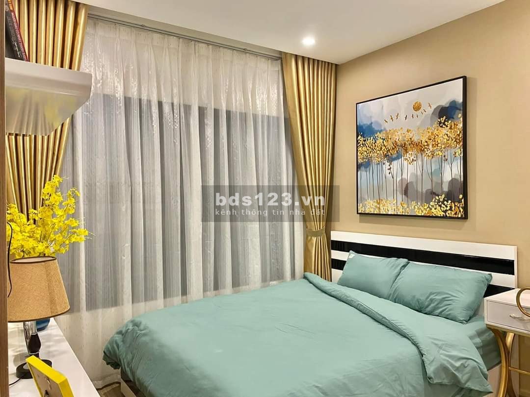 Chính chủ cần chuyển nhượng gấp căn 3 Phòng Ngủ 2 vs căn góc tầng 20 : Giá 2.330 triệu VHOP