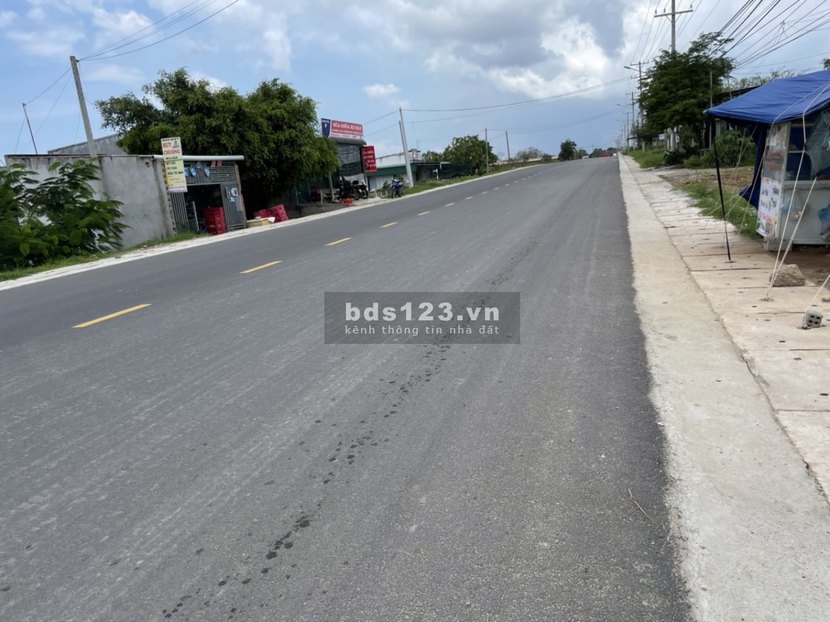 Thị xã Lagi, Bình Thuận - đất Nguyễn Chí Thanh 34m ngang, khu dân cư hiện hữu