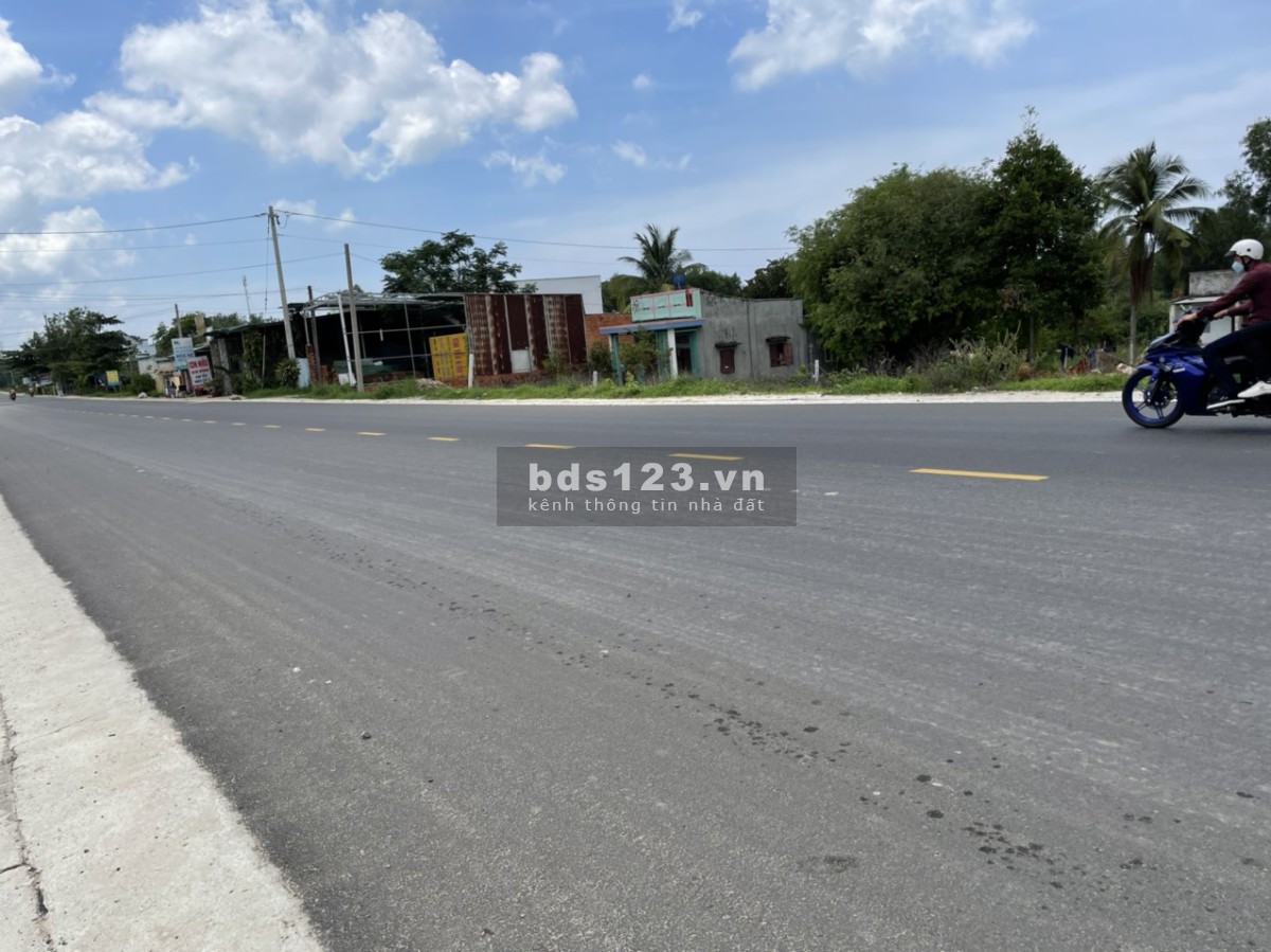 Thị xã Lagi, Bình Thuận - đất Nguyễn Chí Thanh 34m ngang, khu dân cư hiện hữu
