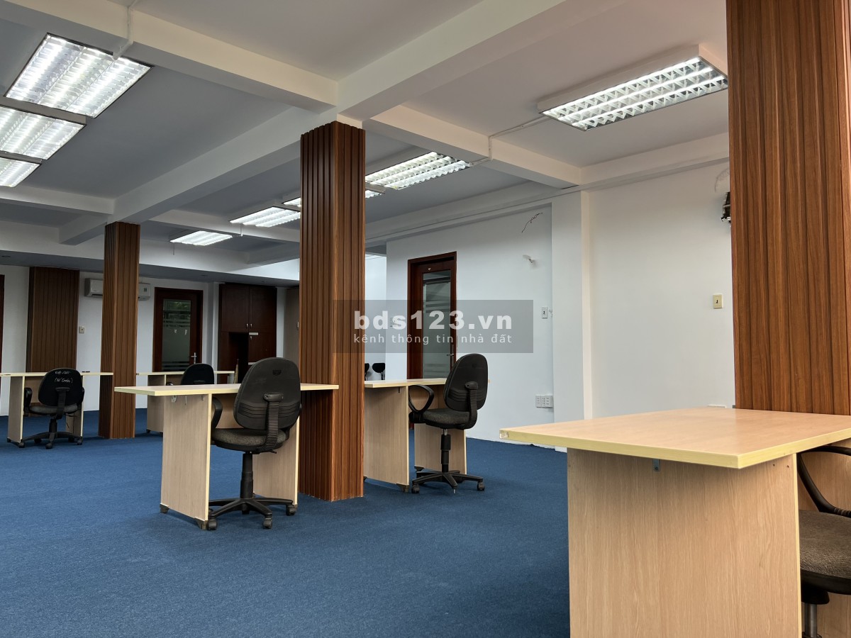 Cho thuê văn phòng mặt tiền Quận Bình Thạnh đường Lê Văn Duyệt, khu sầm uất