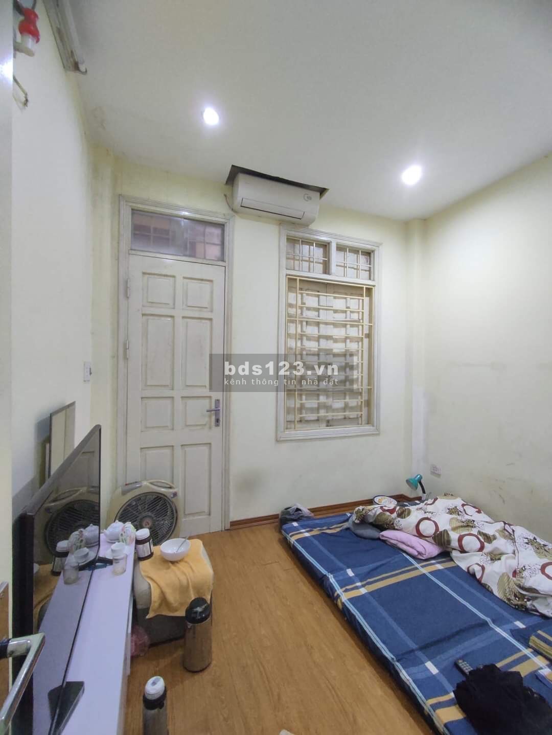 Chính chủ cần bán nhà ngõ 140 Đông Thiên giá bán 2.9 tỷ có thương lượng