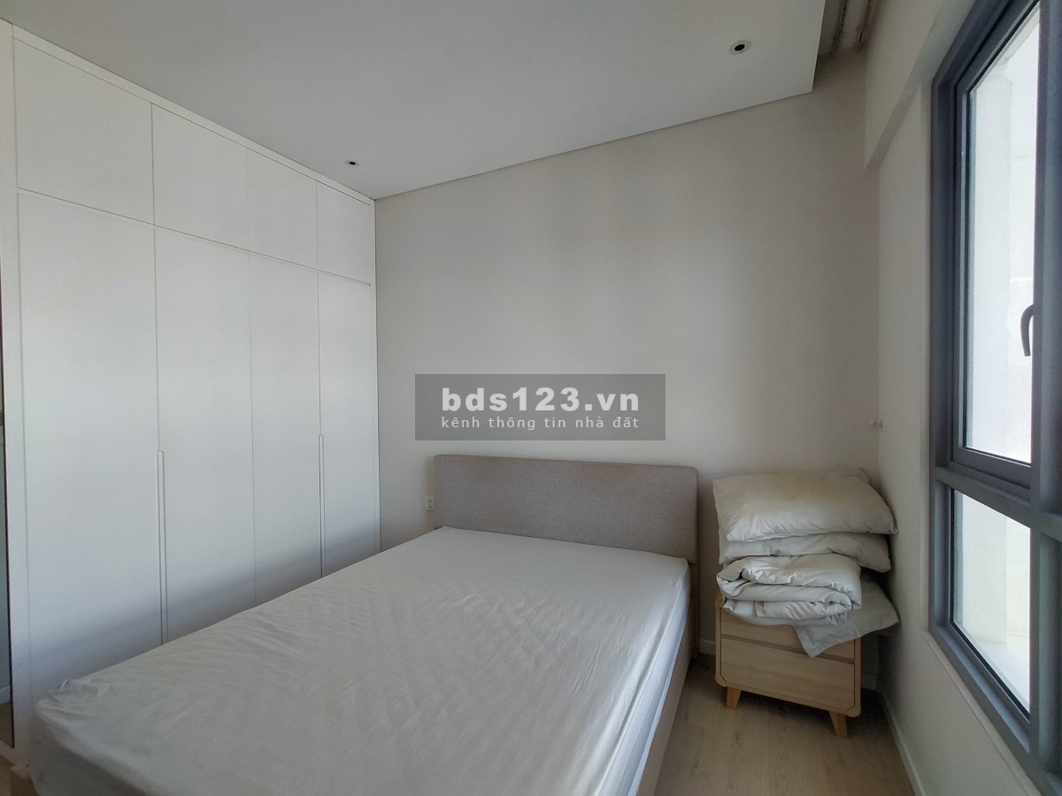 Căn hộ 2 phòng ngủ Đảo Kim Cương cho thuê view sông đủ nội thất, lh 0938221611