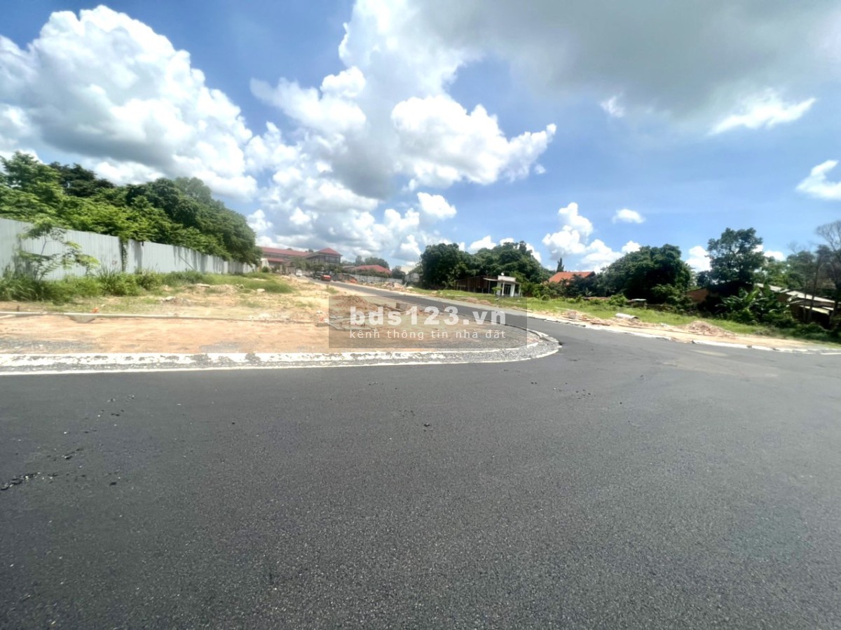 Chính chủ bán lô phường Phú Mỹ đối diện khu chung cư 18 tầng, gần cảng Cái Mép Thị Vải.