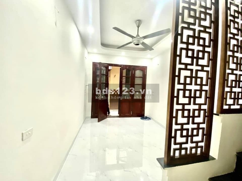 Siêu phẩm nhà phố ĐỘI CẤN 26m² x 5 tầng FULL CÔNG NĂNG chỉ 2,8 tỷ đồng