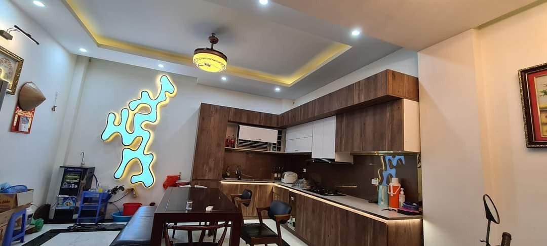 Bán nhà đẹp Mậu Lương phân lô ô tô tránh đối diện sân bóng Mậu Lương, kinh doanh đỉnh