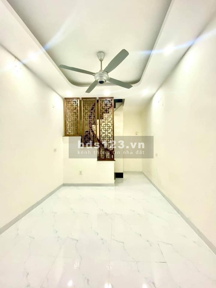 Siêu phẩm nhà phố ĐỘI CẤN 26m² x 5 tầng FULL CÔNG NĂNG chỉ 2,8 tỷ đồng