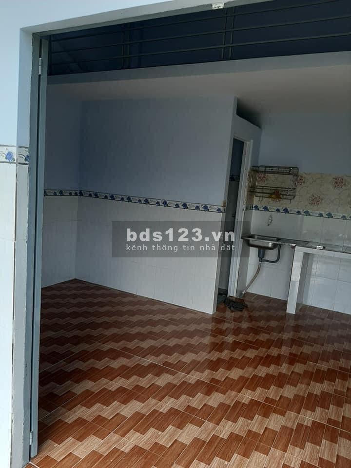 Cần bán gấp dãy trọ cho thuê thu nhập cao DT 150m² thổ cư chỉ với giá 2 tỷ 350 triệu đồng