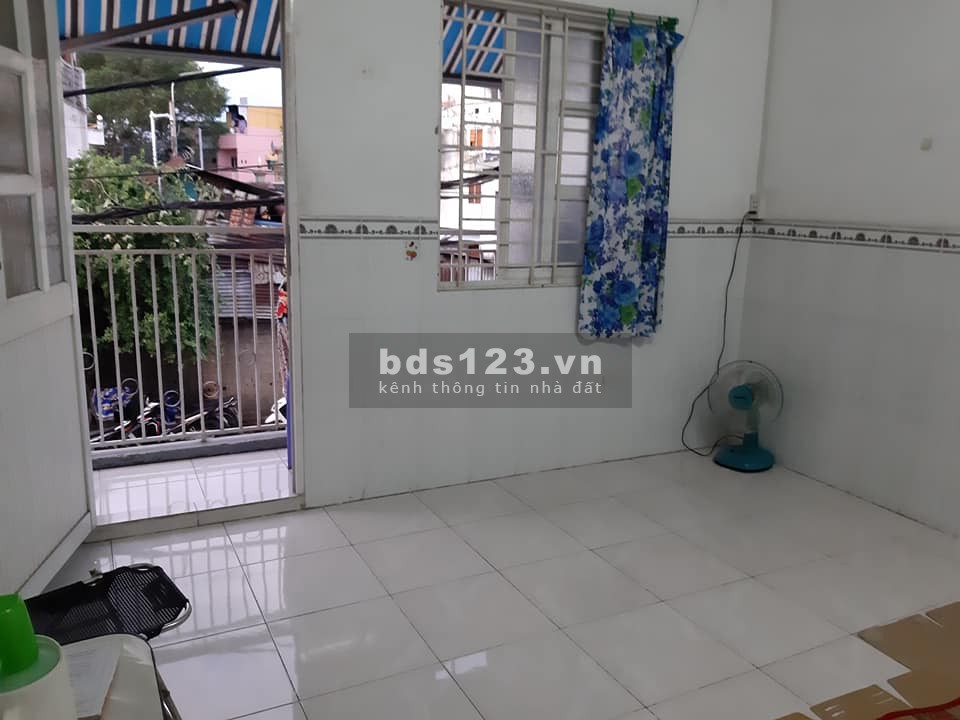 Phòng trọ quận 3 diện tích 26m2 đường Cách Mạng Tháng Tám phường 11 Quận 3