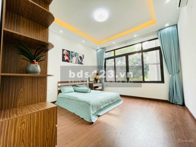 Bán nhà Khương Hạ Nhà đẹp ở luôn, kinh doanh có diện tích 35m2, 5 tầng, giá nhỉnh 4 tỷ