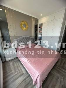 Cần tiền nên gia đình bán gấp căn hộ 2PN 1VS giá bán 1.5 tỷ tại - Vinhomes Ocean Park.