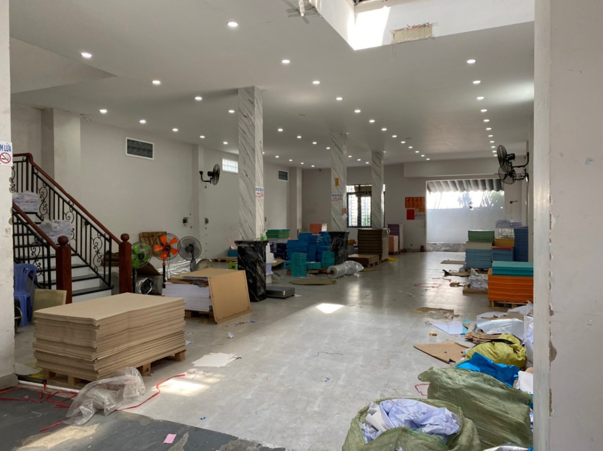 Nhà mặt tiền Hậu Giang đúc kiên cố 4 tầng diện tích sử dụng 370m2 Quận 6