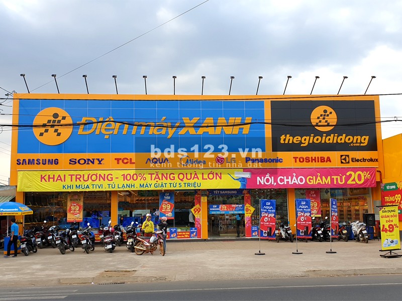 Bán đất có sổ hồng dtsd 140m2, trung tâm thị trấn Lộc An giá 700 triệu, chính chủ