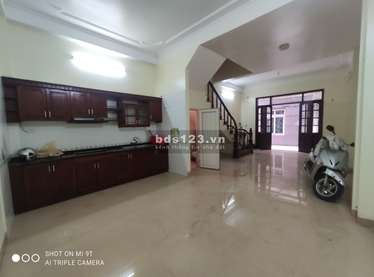 Cho thuê nhà 5 tầng diện tích sử dụng 60m2 19A ngách 34/232 Yên Hòa