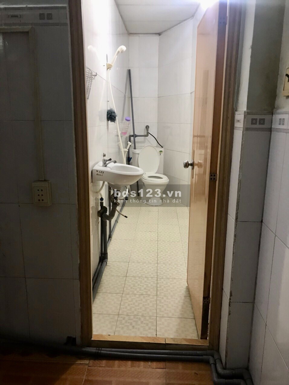 Bán nhà hẻm Võ Duy Ninh P22 Bình Thạnh 1 trệt 1 lầu giá tốt lh 0902301071