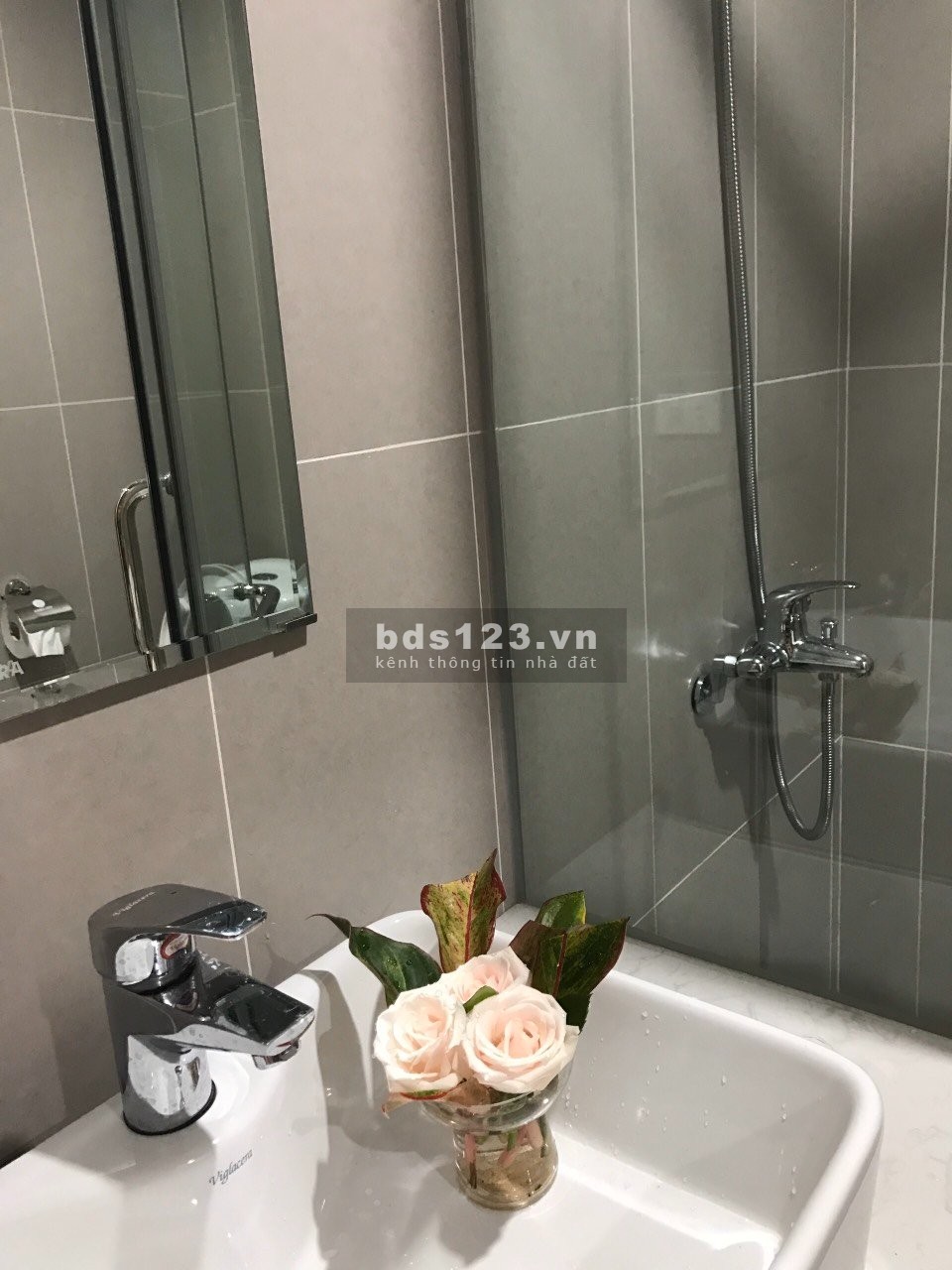 Cần tiền bán gấp giá rẻ trong T6 căn hộ 2PN 82m2 The Golden Palm Lê Văn Lương đã có sổ