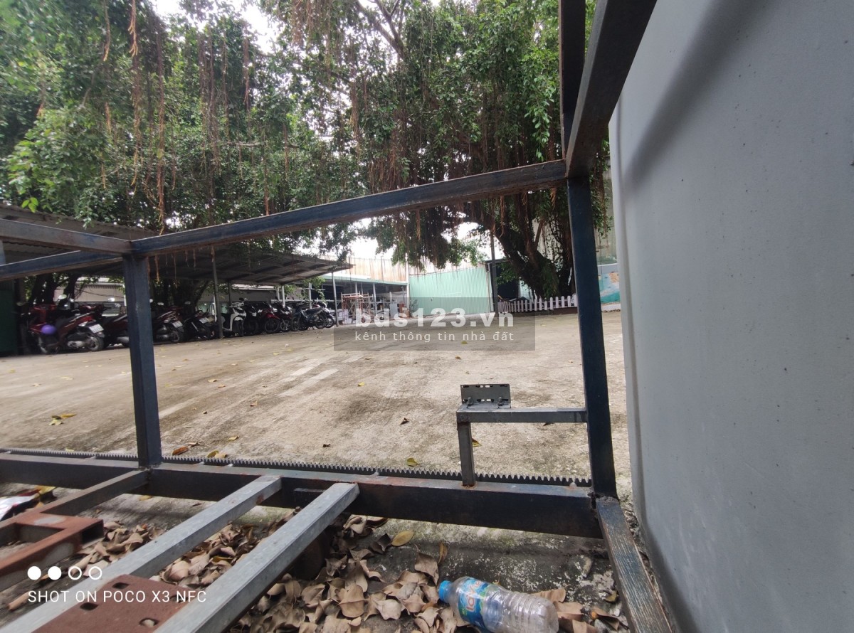 Cho Thuê Kho Xưởng 1600m2- 1750m2 đường Quốc Lộ 13, Hiệp Bình Phước, Quận Thủ Đức