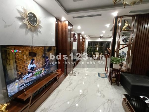 Giảm nửa tỷ - liền kề Làng Việt Kiều Châu Âu Mỗ Lao, 5 tầng * 5m MT