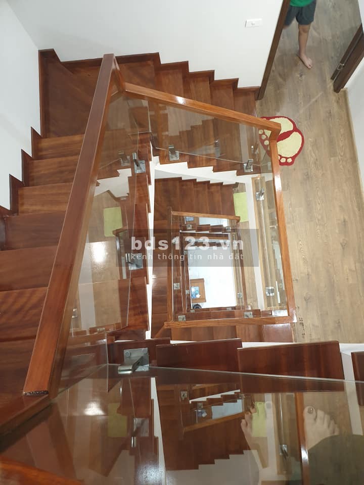 Giảm nửa tỷ - liền kề Làng Việt Kiều Châu Âu Mỗ Lao, 5 tầng * 5m MT