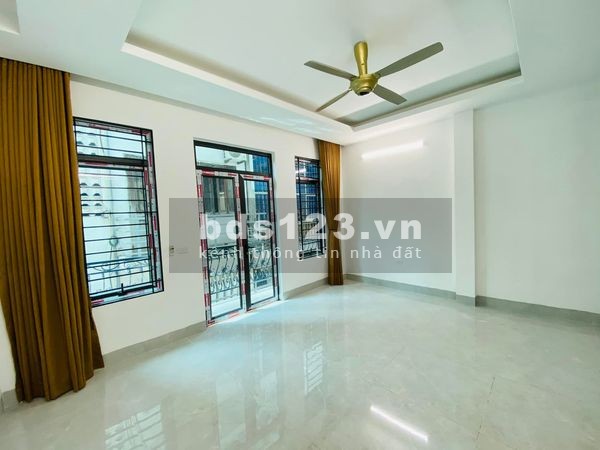Bán nhà siêu đẹp phố Khương Trung Quận Thanh Xuân, diện tích 46m2, lh 0964.863.721