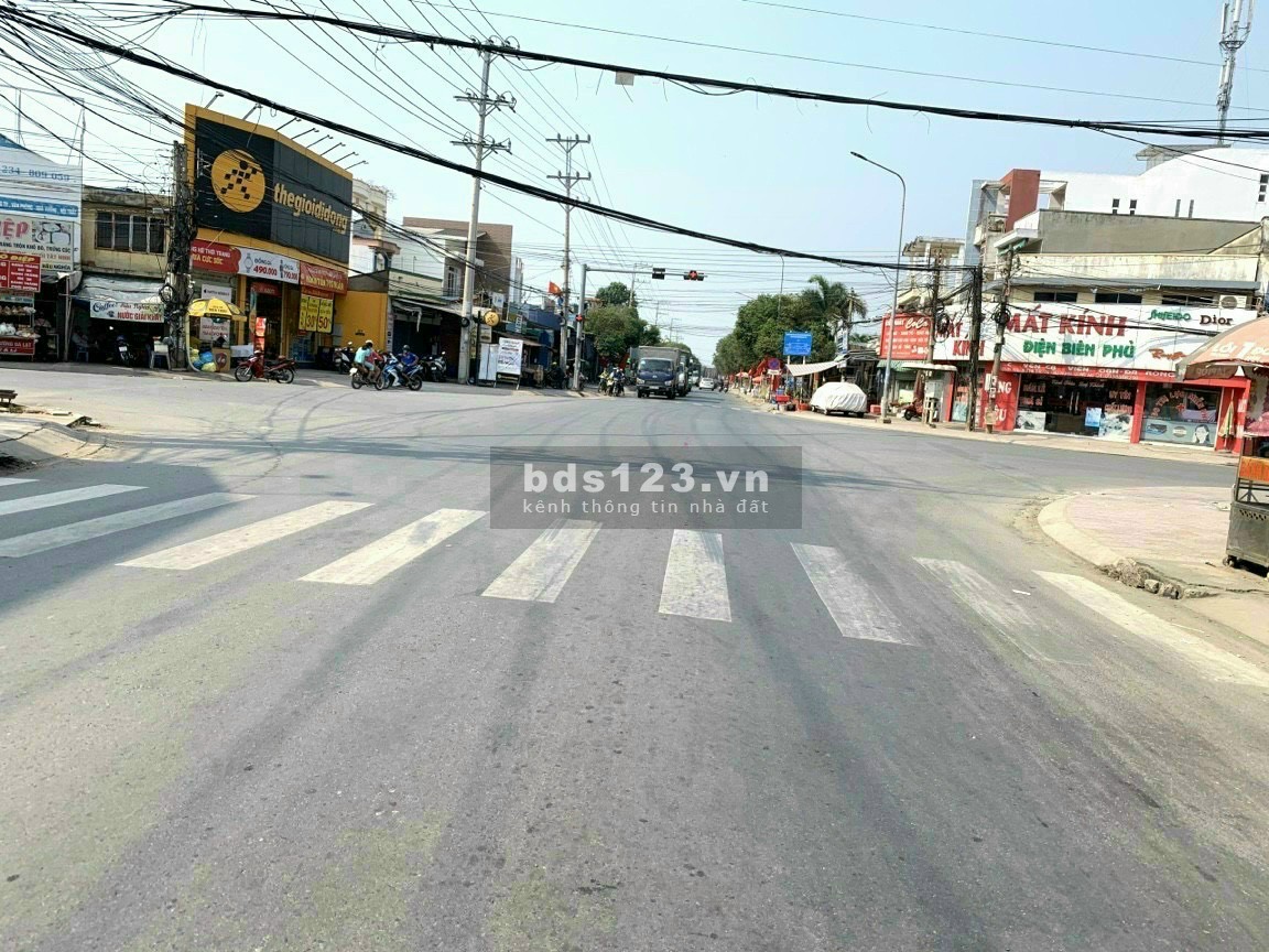 Chính chủ bán lô đất mặt tiền đường DT 833B sổ hồng riêng, xây dựng tự do chỉ 1,35 tỷ