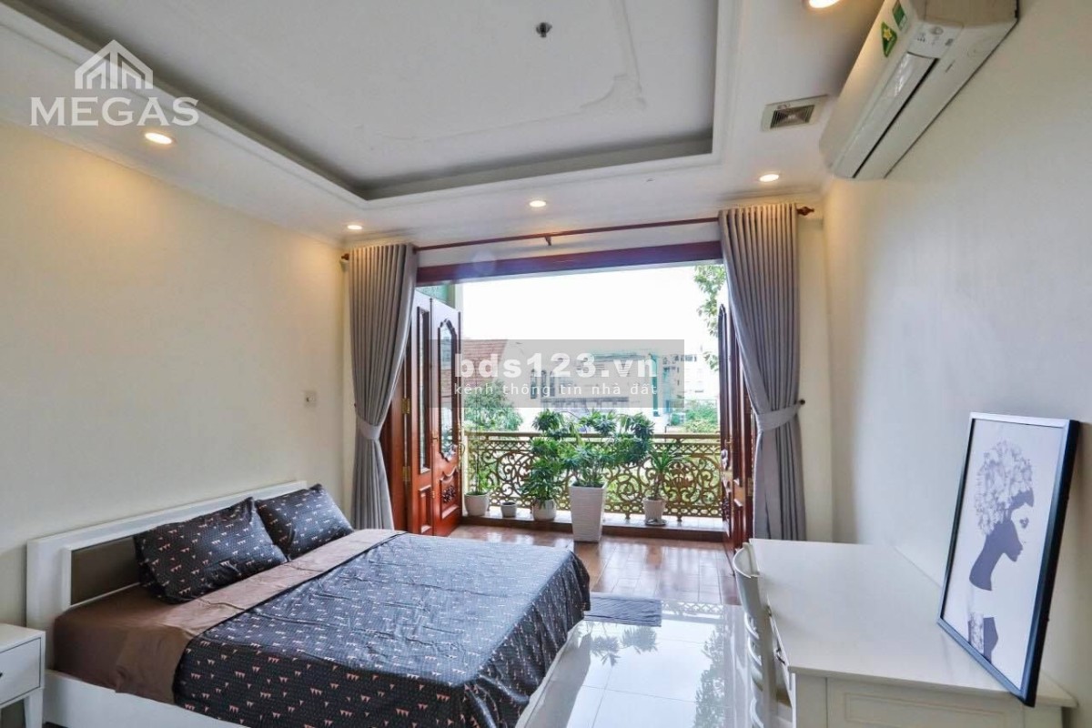 Căn Hộ Tiện Nghi, Ban Công, Thoải Mái ngay Trần Quang Khải - sát cầu Công Lý - Q.1 - Q.3