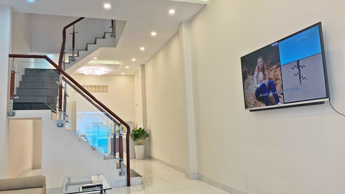 Nhà mới mặt tiền Lương Ngọc Quyến p13 Quận 8 gần cầu Chà Và