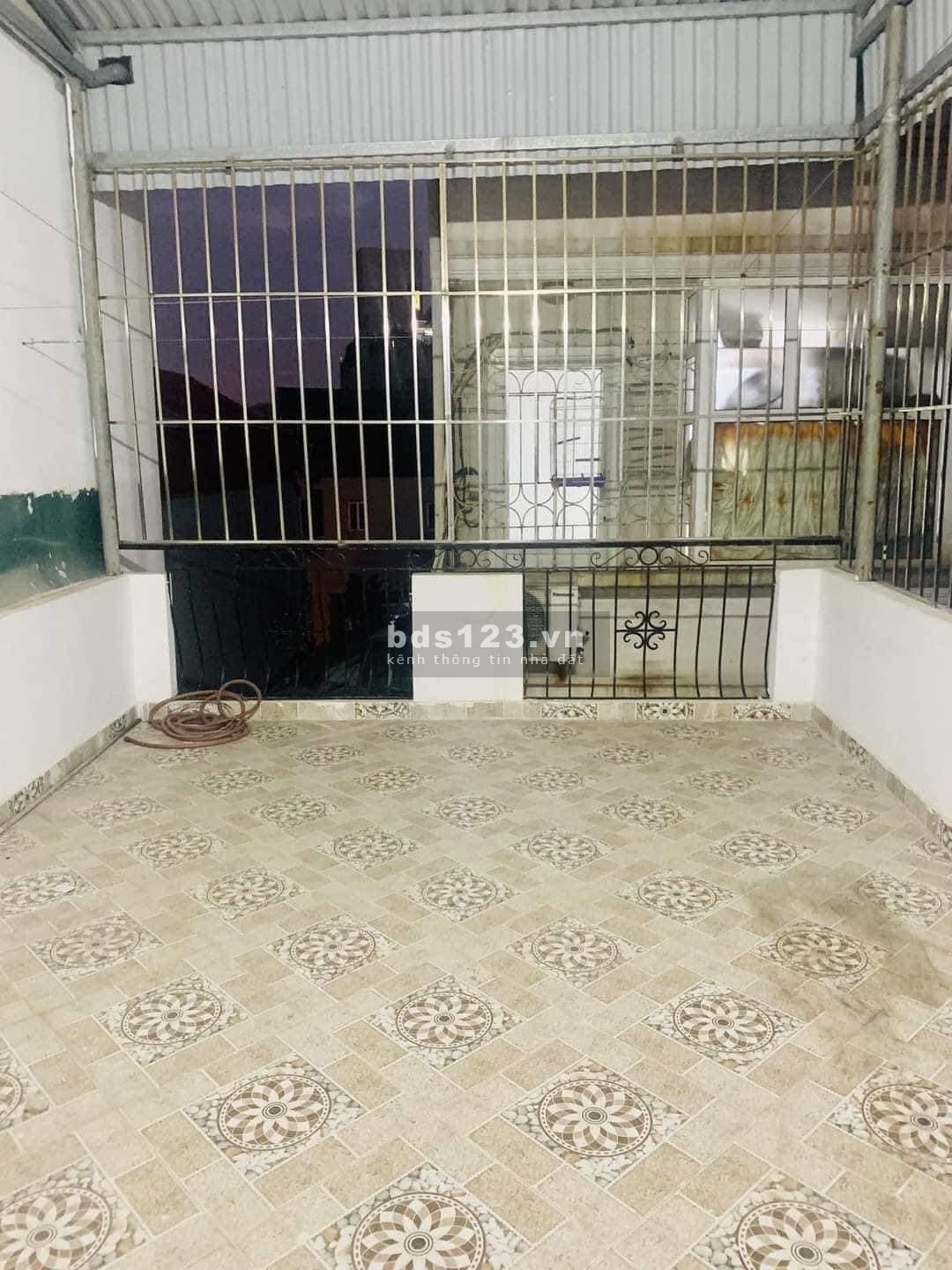 Bán nhà Hoàng Mai 31m2 x 5 tầng, MT 4m, chỉ 3.35 tỷ. Alo em Lan 24/24h 0975258510