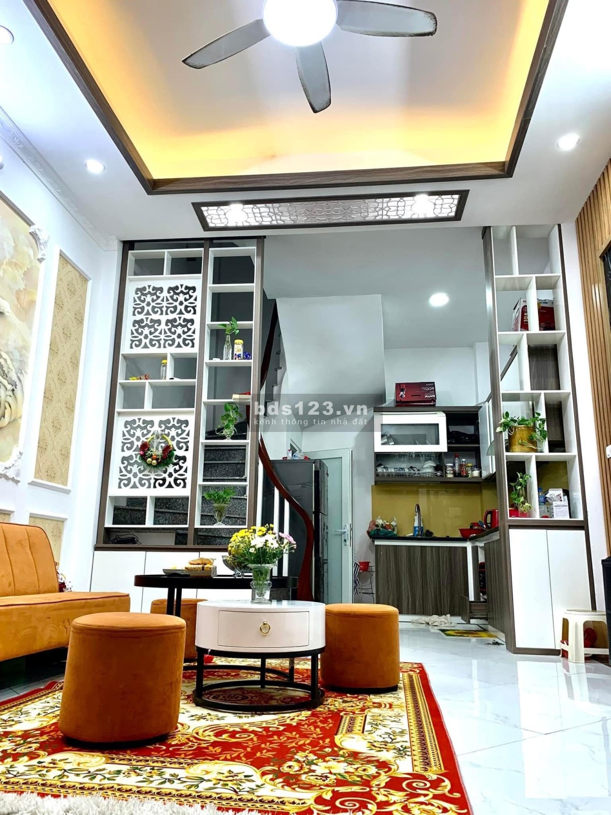 Bán nhà Hoàng Mai 31m2 x 5 tầng, MT 4m, chỉ 3.35 tỷ. Alo em Lan 24/24h 0975258510