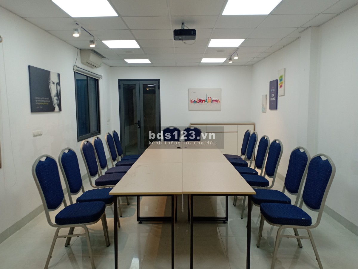 Cho thuê mặt bằng kinh doanh online & văn phòng phố Nguyễn Văn Tuyết, Đống Đa, Hà Nội
